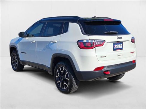 Used 2019 Jeep Compass Trailhawk image 8