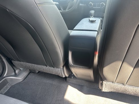 Used 2024 Chevrolet Trax LT image 30