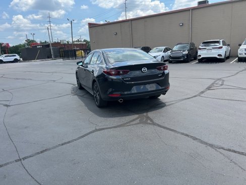 Used 2025 MAZDA MAZDA3 s image 13