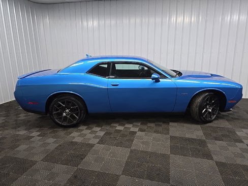 Used 2016 Dodge Challenger R/T w/ Sound Group image 2