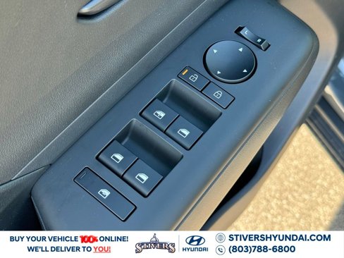 Certified 2025 Hyundai Kona SE image 20