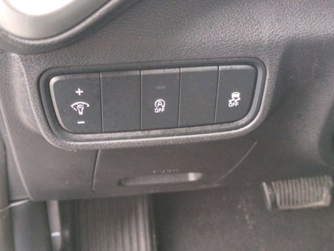 Used 2021 Kia Soul LX image 15