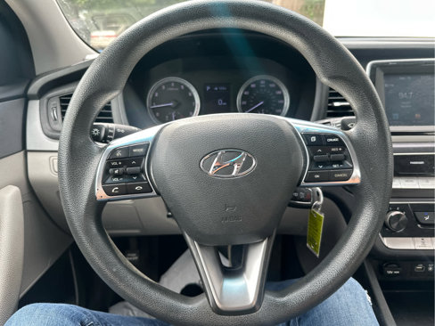 Used 2018 Hyundai Sonata SE image 26