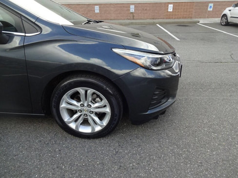 Used 2019 Chevrolet Cruze LT image 7