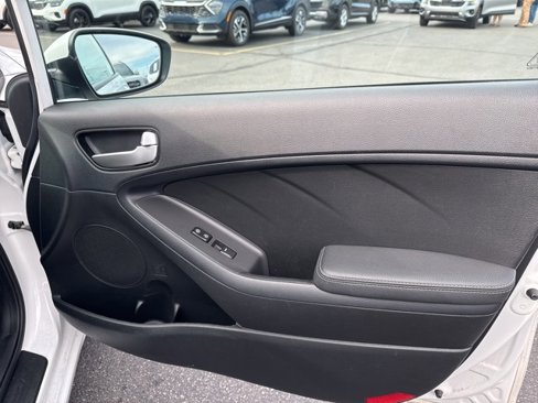 Used 2018 Kia Forte LX w/ LX Popular Package image 37