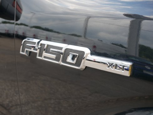 Used 2012 Ford F150 XLT w/ XLT Chrome Pkg image 5
