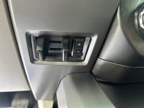 Used 2019 Ford F150 XLT image 35