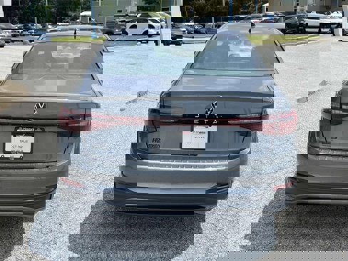 New 2025 Volkswagen Jetta Sport image 4