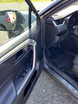 Used 2023 Toyota RAV4 LE image 5