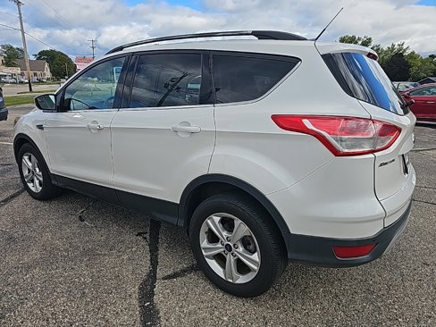 Used 2014 Ford Escape SE w/ Equipment Group 201A image 8