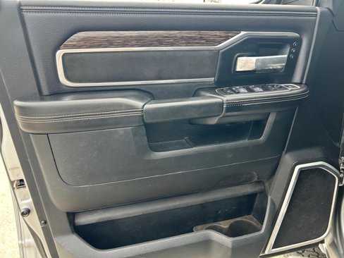 Used 2021 RAM 2500 Laramie image 10