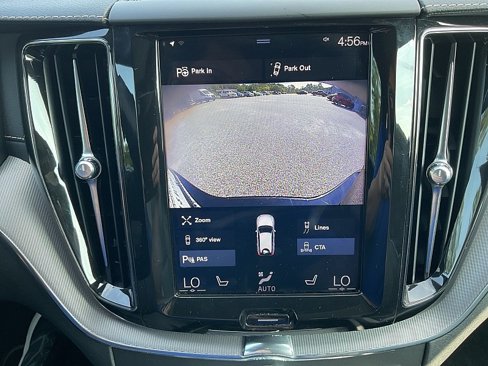 Used 2020 Volvo XC60 T5 R-Design image 17