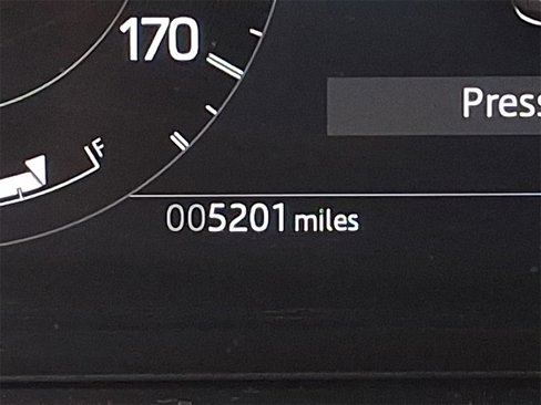 Certified 2025 Land Rover Discovery Sport S image 19