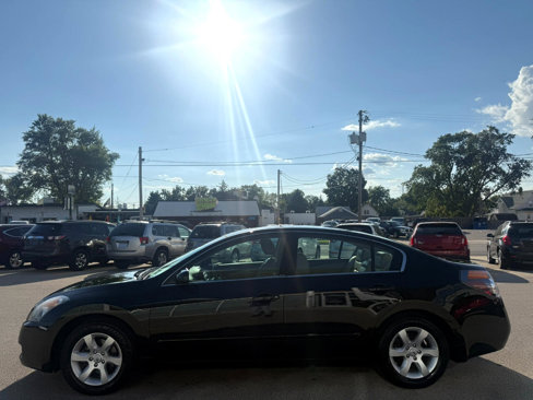 Used 2009 Nissan Altima 2.5 SL w/ SL Pkg image 2