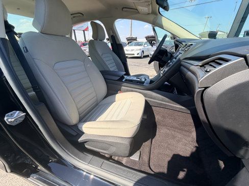 Used 2017 Ford Fusion S image 13
