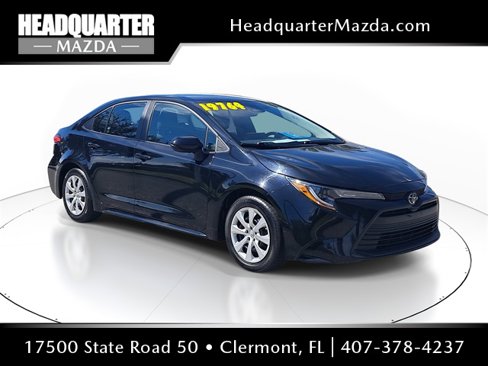 Used 2023 Toyota Corolla LE image 1