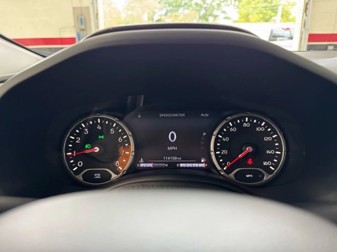 Used 2017 Jeep Renegade Trailhawk image 37