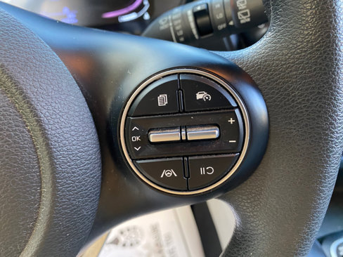 Used 2023 Kia Soul LX image 58