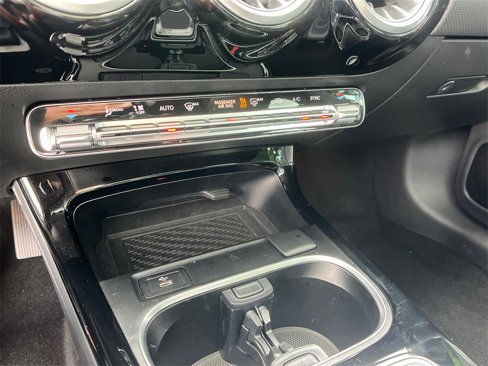 Certified 2024 Mercedes-Benz CLA 250 image 28