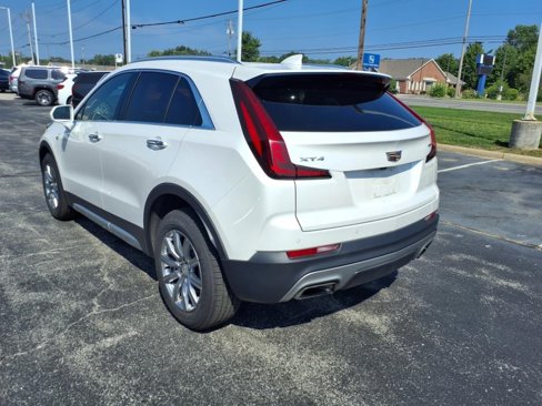 Used 2020 Cadillac XT4 Premium Luxury w/ Cold Weather Package image 20