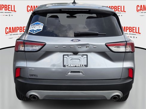 Used 2021 Ford Escape SE image 4