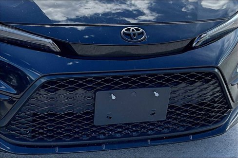 Used 2024 Toyota Corolla SE image 28