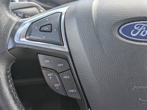Used 2022 Ford Edge Titanium image 25