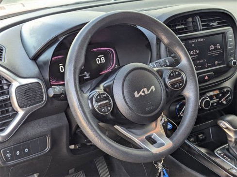 Used 2024 Kia Soul LX w/ Option Group 015 image 12