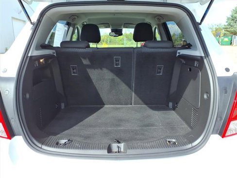 Used 2022 Chevrolet Trax LS w/ Tint and Cruise Package image 8