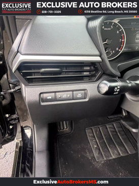 Used 2022 Nissan Altima 2.5 SV image 15