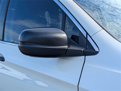 Used 2017 Honda Pilot LX image 10