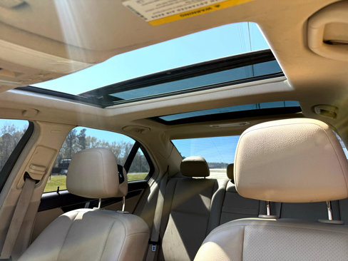 Used 2012 Mercedes-Benz C 250 Sedan image 9