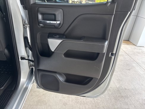 Used 2018 Chevrolet Silverado 1500 LT w/ LPO, Black Pack image 25