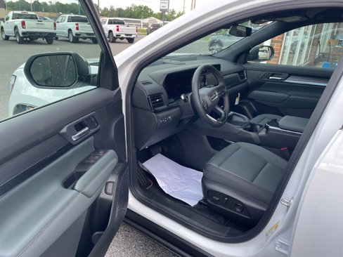 New 2026 GMC Terrain AT4 image 8