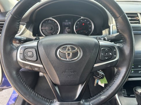 Used 2016 Toyota Camry SE image 12