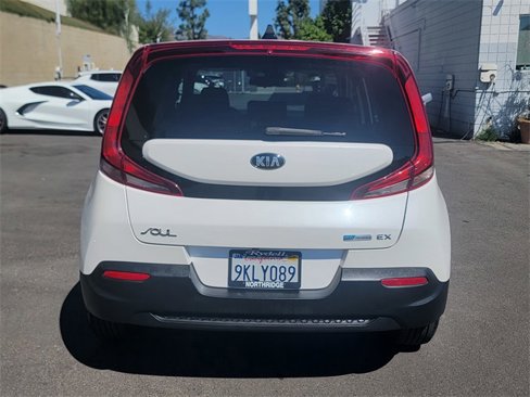 Used 2021 Kia Soul EX image 7