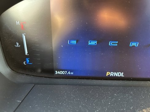 Used 2024 Ford Escape ST-Line image 10