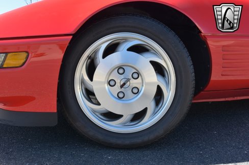 Used 1994 Chevrolet Corvette Convertible image 10