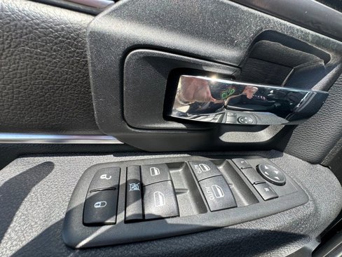 Used 2021 RAM 1500 Classic Warlock w/ Electronics Group image 14