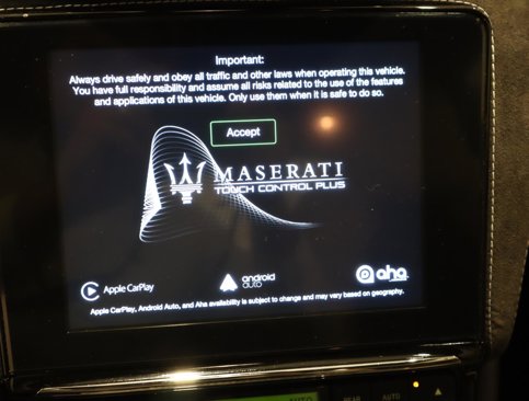 Used 2018 Maserati GranTurismo Sport image 32