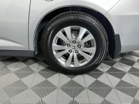 Used 2015 Honda Odyssey EX image 18
