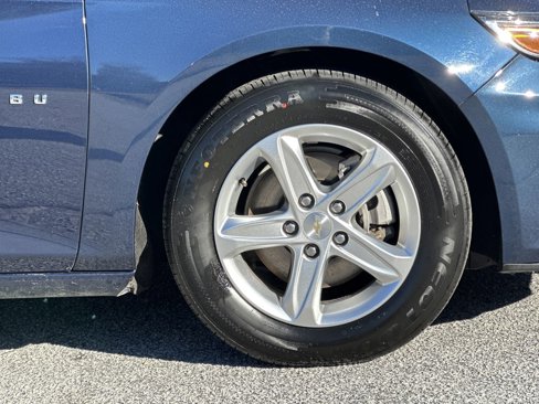 Used 2022 Chevrolet Malibu LT image 12