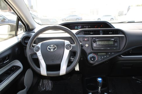 Used 2014 Toyota Prius C One image 11