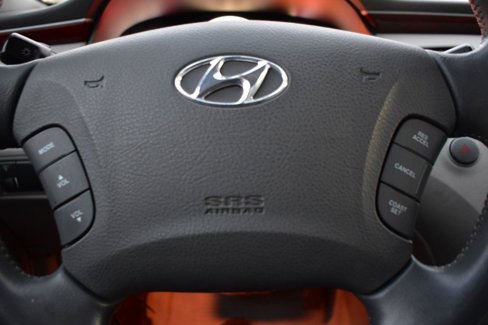 Used 2006 Hyundai Azera SE image 26