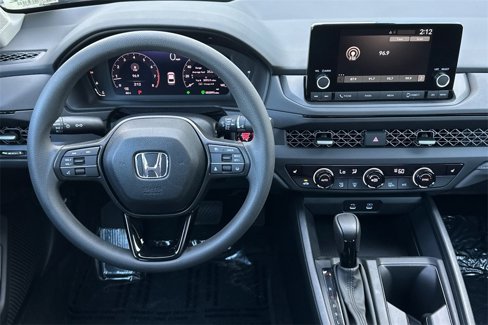 Used 2024 Honda Accord EX image 13
