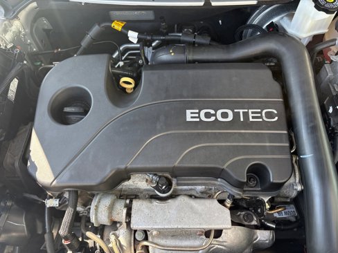 Used 2021 Chevrolet Equinox LT image 7