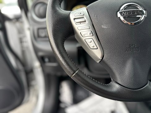 Used 2015 Nissan Versa Note SV image 18