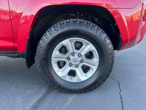 Used 2014 Toyota 4Runner SR5 image 30