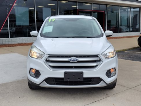 Used 2017 Ford Escape SE w/ SE Cold Weather Package image 11
