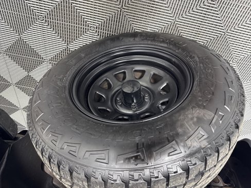 Used 2012 Jeep Wrangler Unlimited Sahara w/ Dual Top Group image 10